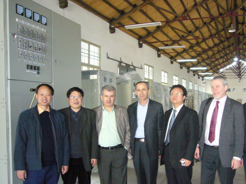 阿爾巴尼亞客戶(hù)來(lái)公司驗(yàn)貨