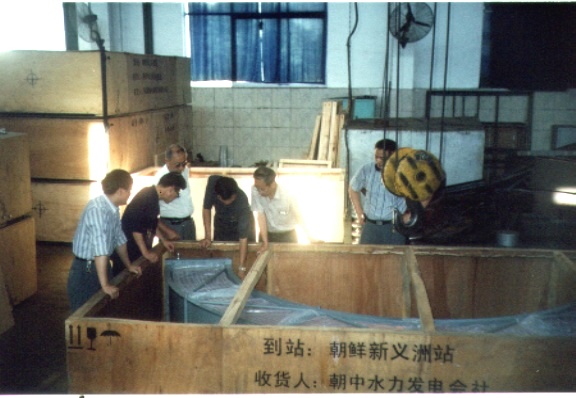 朝鮮能源煤碳?。ú浚┛蛻?hù)來(lái)公司驗(yàn)貨